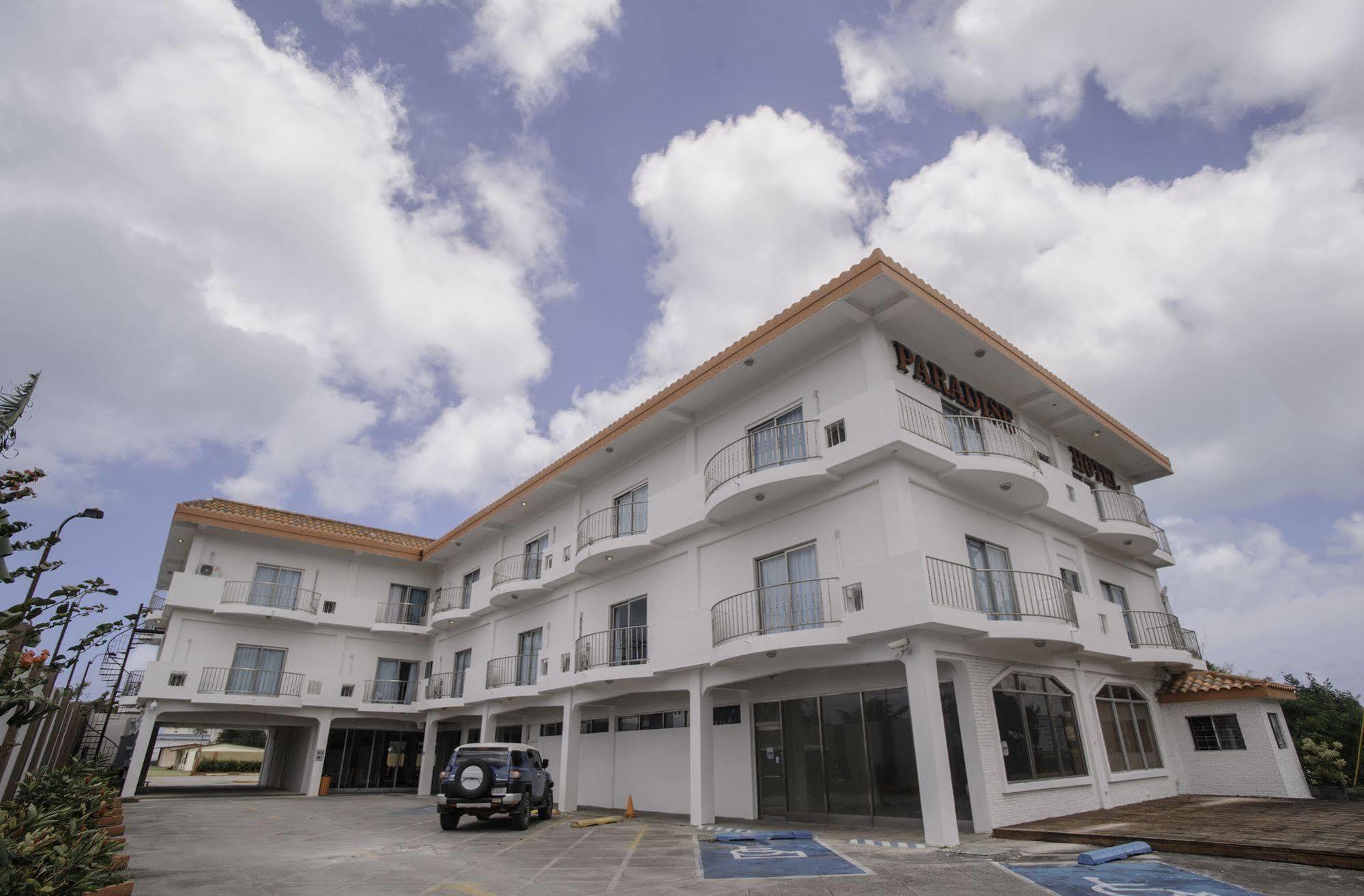 Paradise Hotel サイパン エクステリア 写真